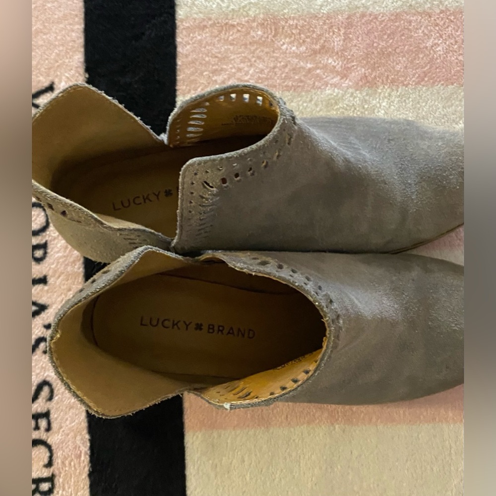 Lucky Brand Bustina gray ankle boots 6.5 - Picture 6 of 13